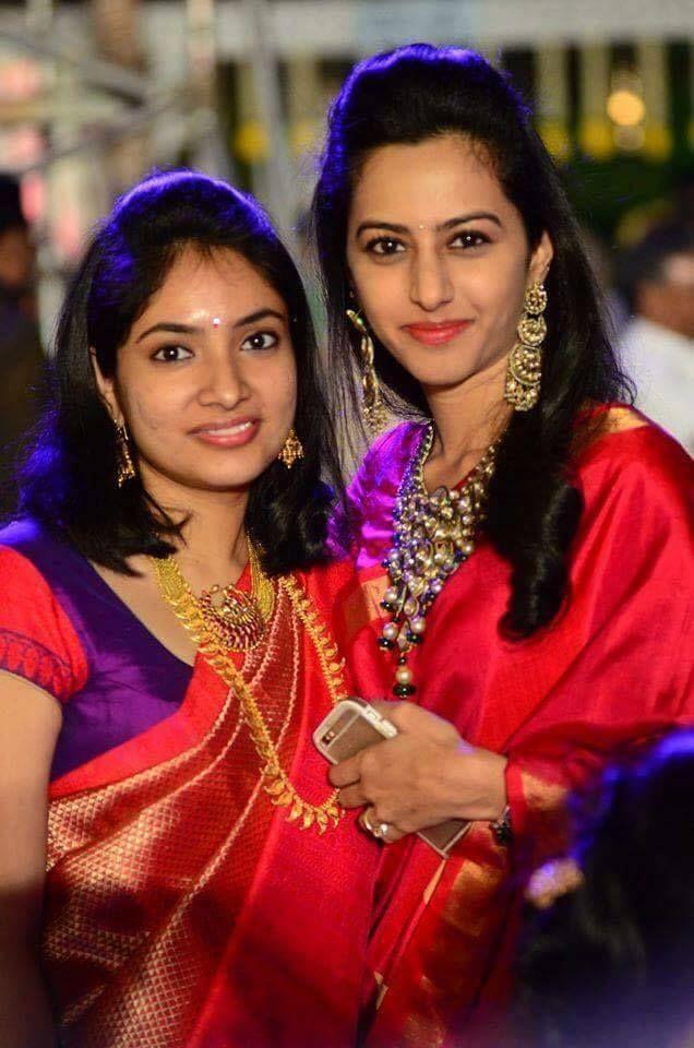 Balakrishna S Daughter Tejaswini RARE UNseened Photos Balakrishna S Daughter Tejaswini RARE UNseened Photos