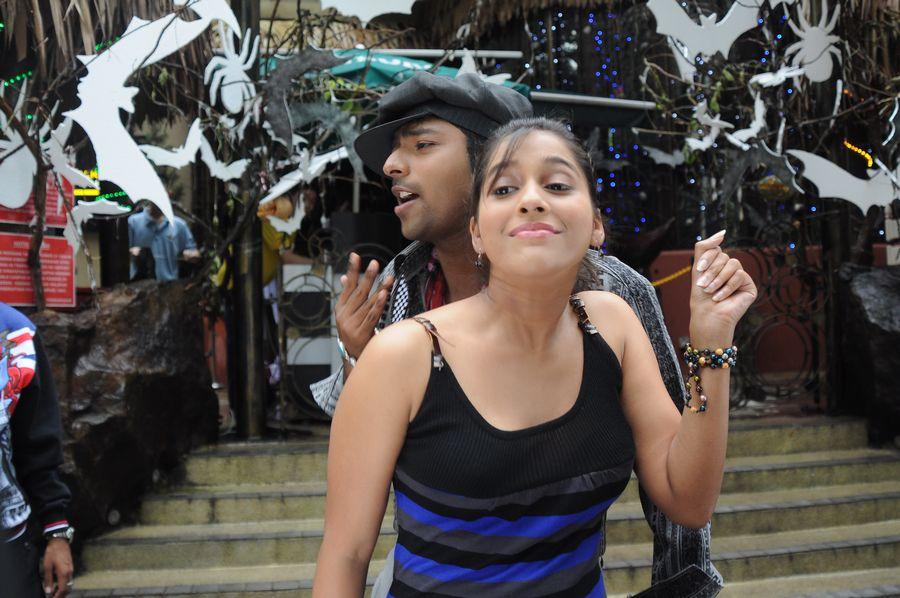 Balapam Patti Bhama Odilo Movie Stills & Posters