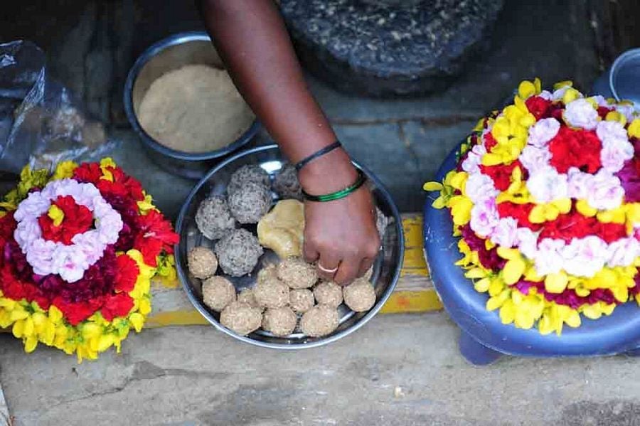 Bathukamma Telangana Flower Festival Pics