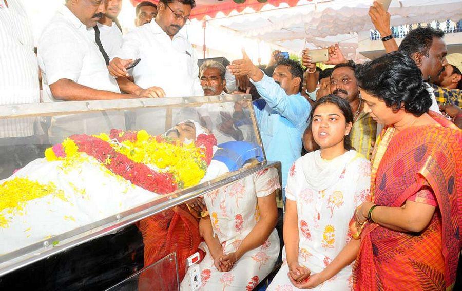 Bhuma Nagi Reddy Condolence Photos