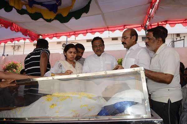 Bhuma Nagi Reddy Condolence Photos