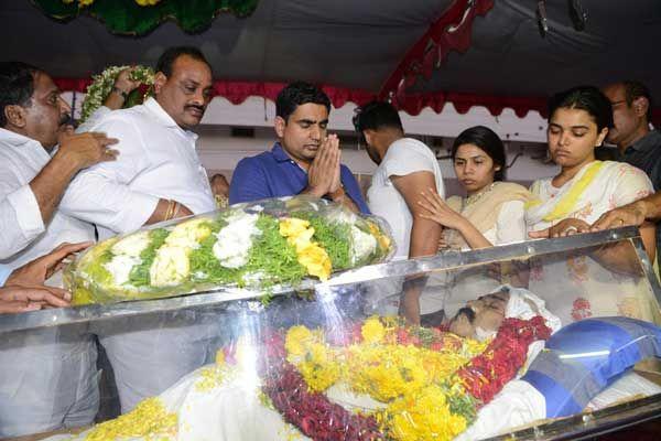 Bhuma Nagi Reddy Condolence Photos
