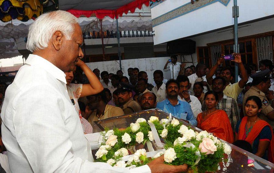 Bhuma Nagi Reddy Condolence Photos
