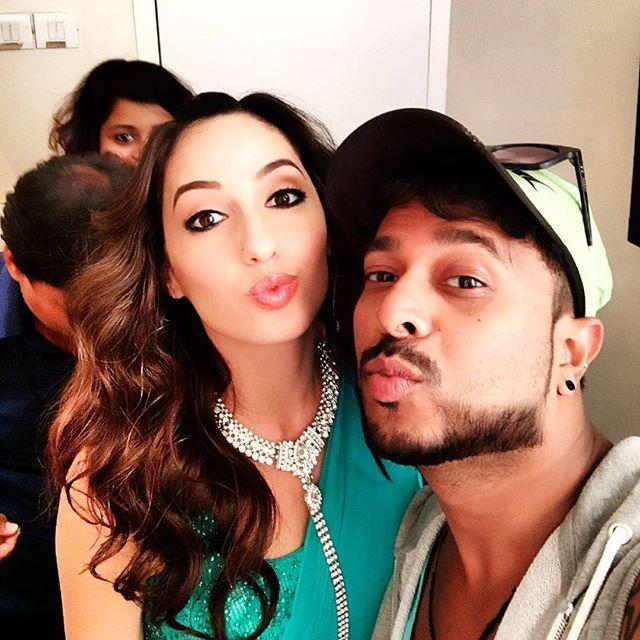 Bigg Boss 9 Contestant: Nora Fatehi Unseen Hot & Spicy Photos Collection