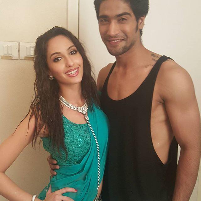 Bigg Boss 9 Contestant: Nora Fatehi Unseen Hot & Spicy Photos Collection