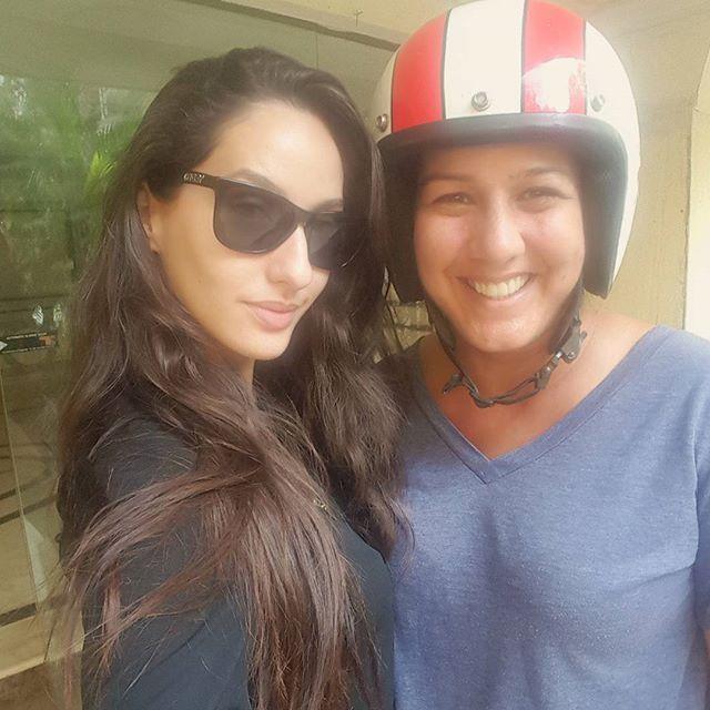 Bigg Boss 9 Contestant: Nora Fatehi Unseen Hot & Spicy Photos Collection