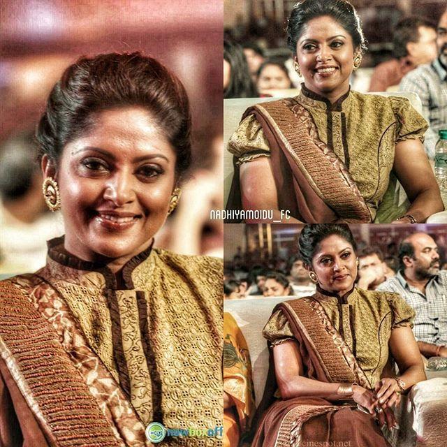 Side Actress Nadhiya Unseen Photos Collections!