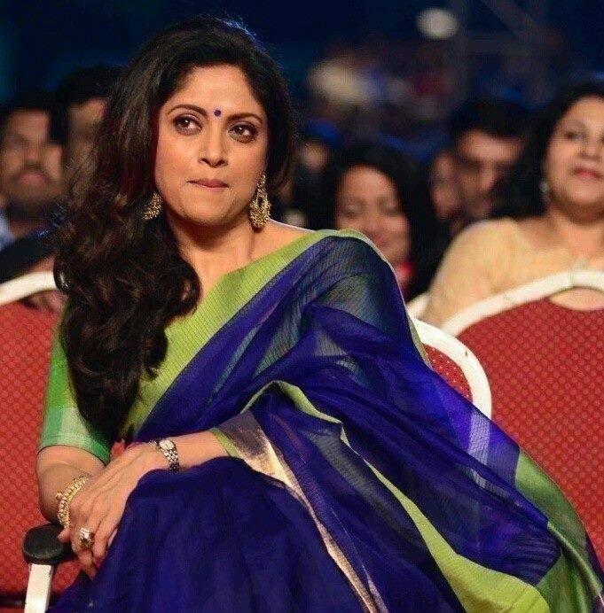 Side Actress Nadhiya Unseen Photos Collections!