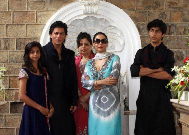 Bollywood Heros Their Family Unseen Photos