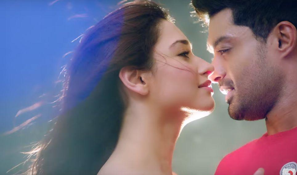 Brand New Posters & Working Stills of Naa Nuvve Movie