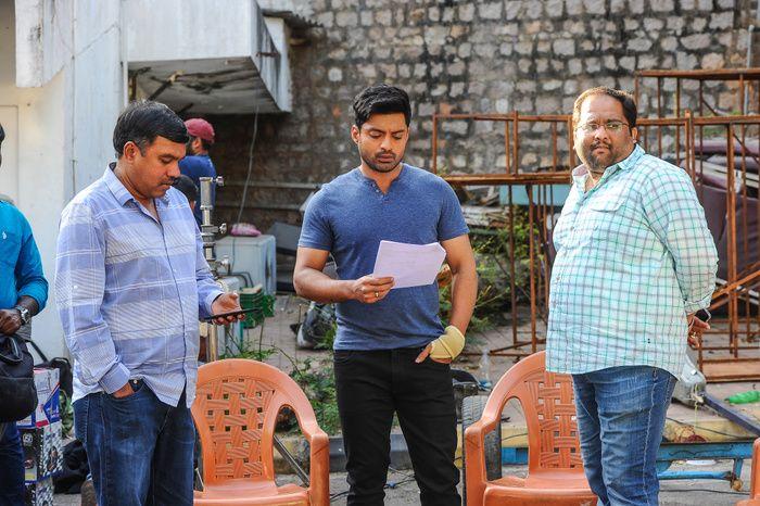 Brand New Posters & Working Stills of Naa Nuvve Movie