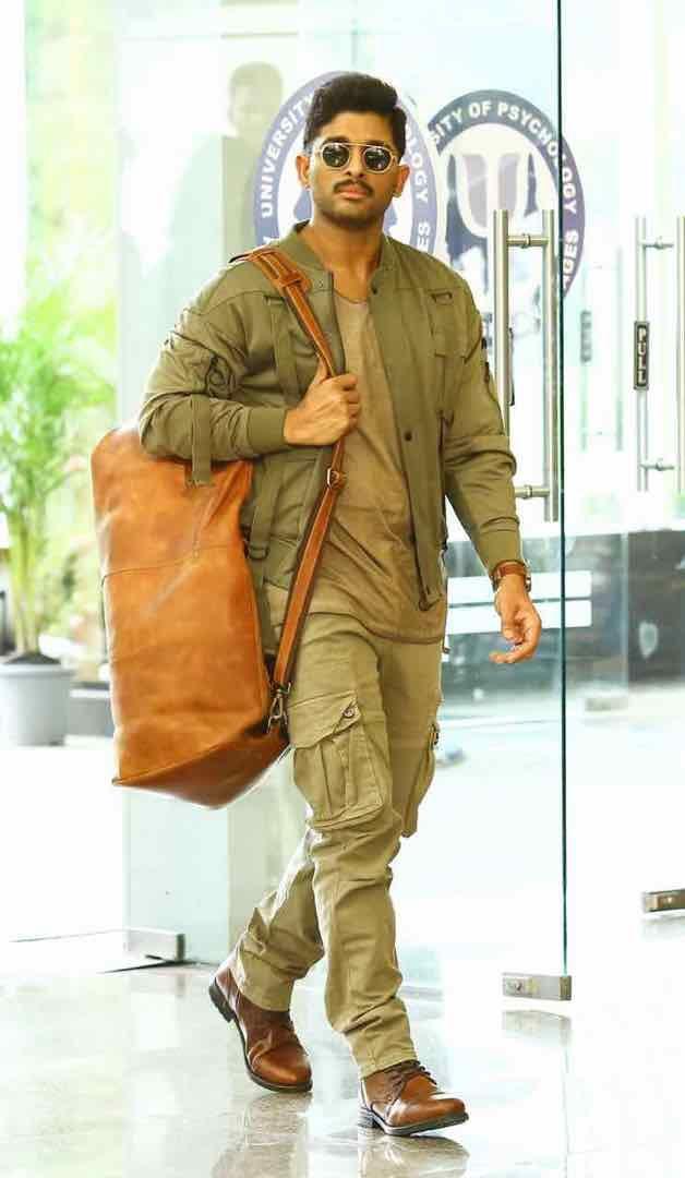 Brand New Stills & Posters of Naa Peru Surya Naa Illu India