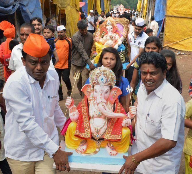 Bring Ganapati Idols Ahead of Ganesh Chaturthi Festival