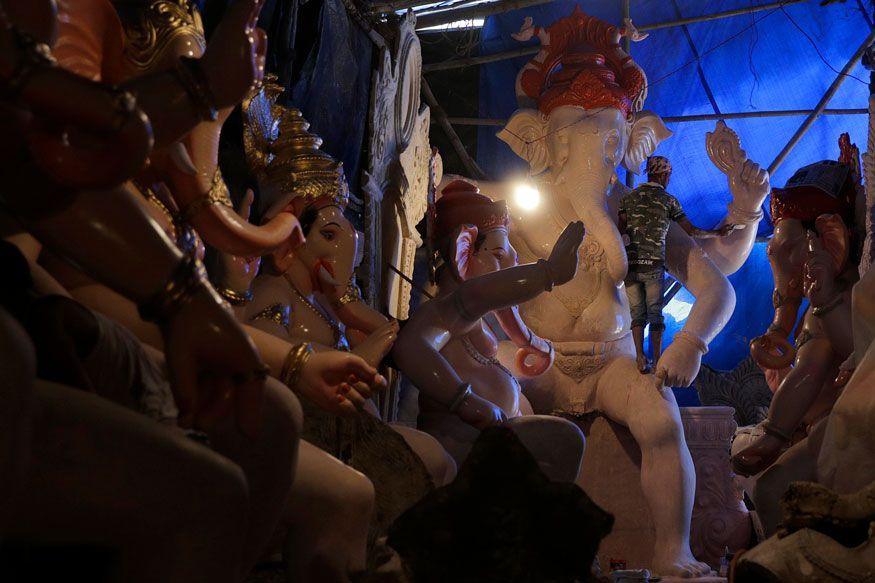 Bring Ganapati Idols Ahead of Ganesh Chaturthi Festival