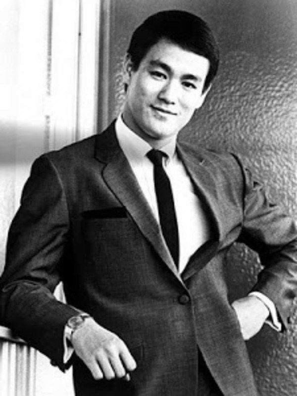 Bruce Lee Rare & Unseen Photo Collection