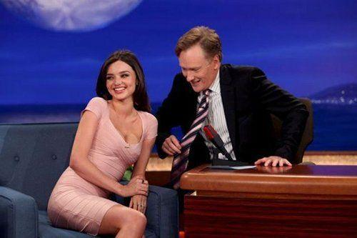 Busted! Celebs Caught Ogling paparazzi sexy photos