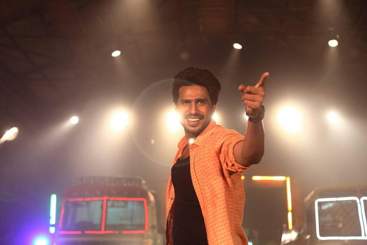 Catherine Tresa-Katha Nayagan Tamil Movie Stills