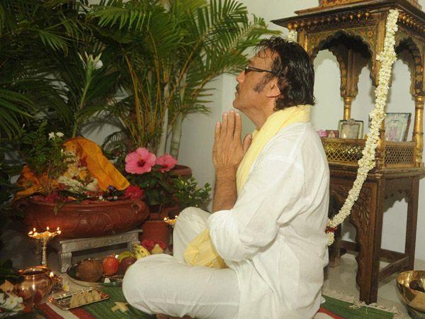 Celebrities Celebrate Ganesh Chaturthi 2016 Photos