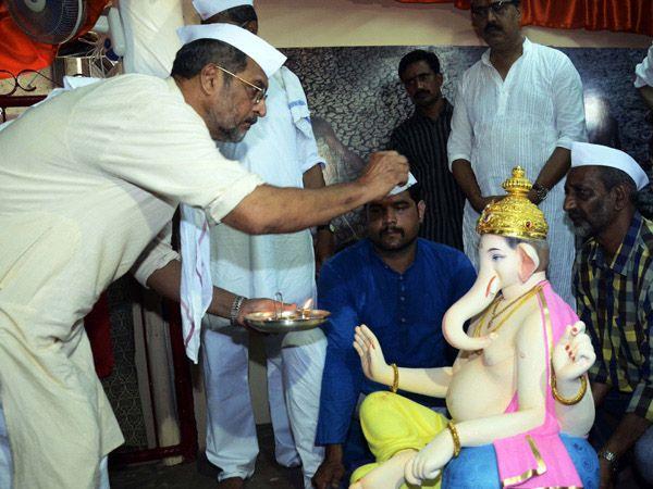 Celebrities Celebrate Ganesh Chaturthi 2016 Photos