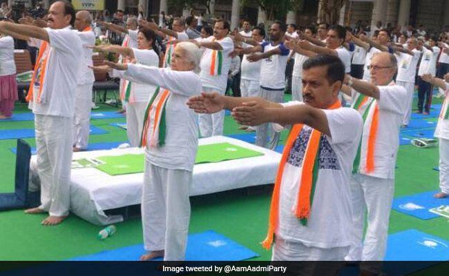 Celebrities Snapped during Yoga session 2017 Highlights Photos