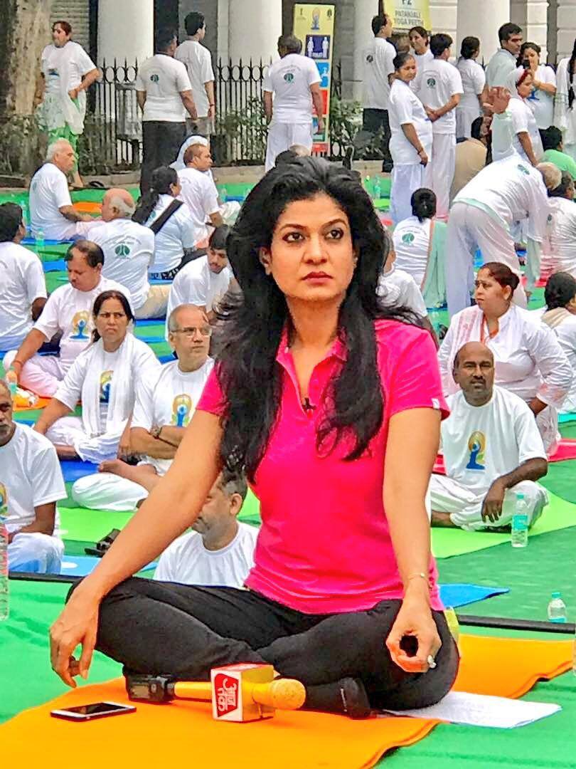 Celebrities Snapped during Yoga session 2017 Highlights Photos