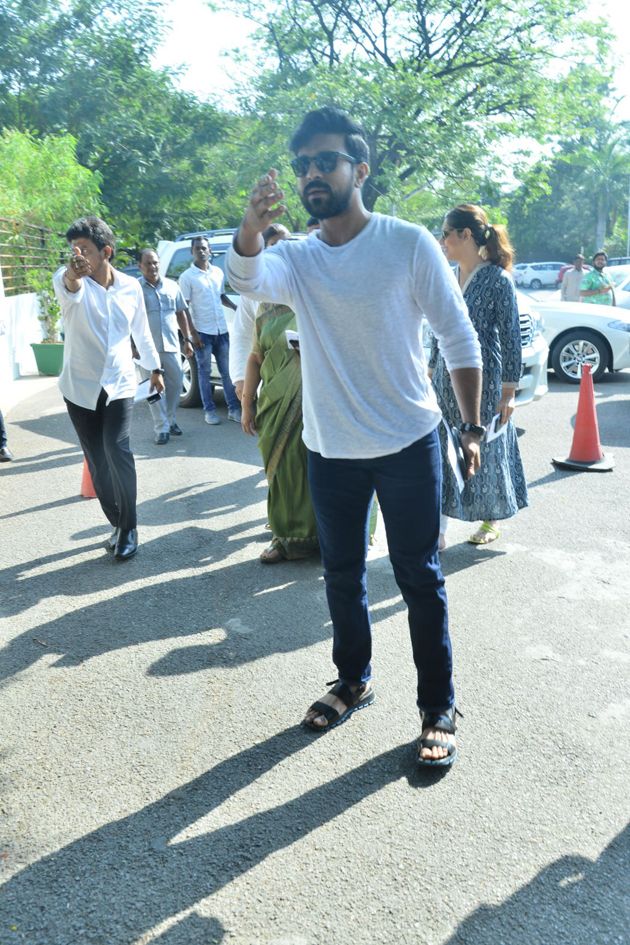 Celebrities and politicians Cast Their Vote Photos