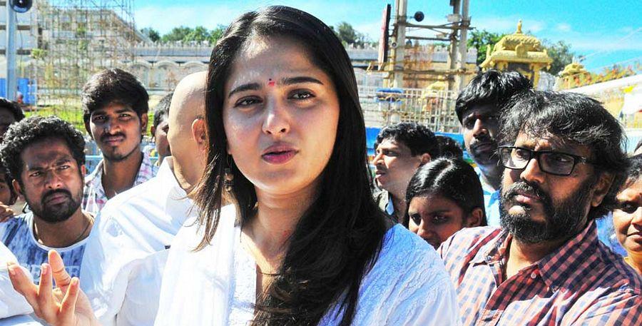 Celebrities at Tirumala Shrine Unseen Photos