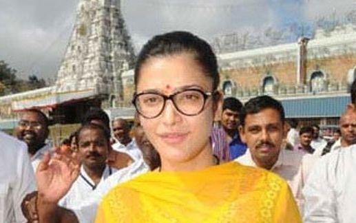 Celebrities at Tirumala Shrine Unseen Photos