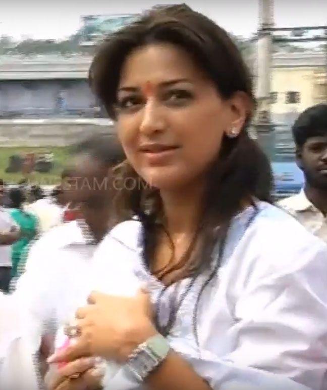 Celebrities at Tirumala Shrine Unseen Photos