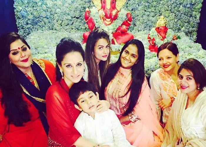 Celebs Celebrate Ganesh Chaturthi 2017 Photos