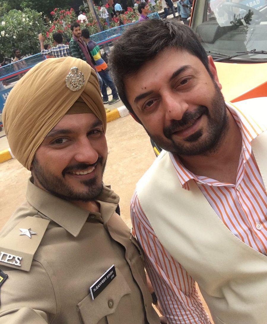 Celebs LEAKED DHRUVA Movie Working Stills