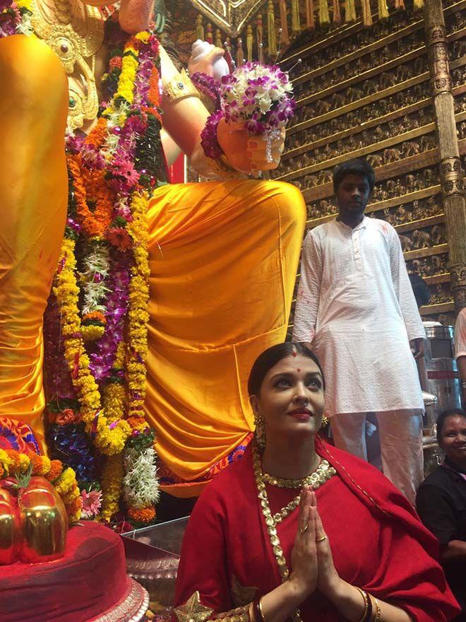 Celebs Seek Blessings Of Lalbaughcha Raja Photos