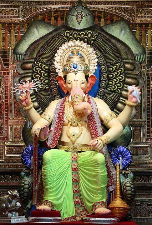 Celebs Seek Blessings Of Lalbaughcha Raja Photos