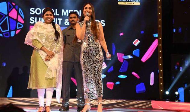 Celebs at Social Media Summit And Awards In Amaravati Photos