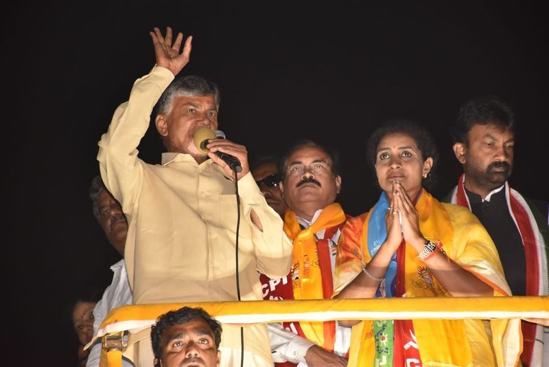 Chandrababu Naidu Road Show Photos