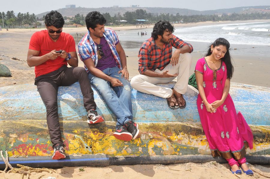 Chandrulo Unde Kundelu Moive Stills