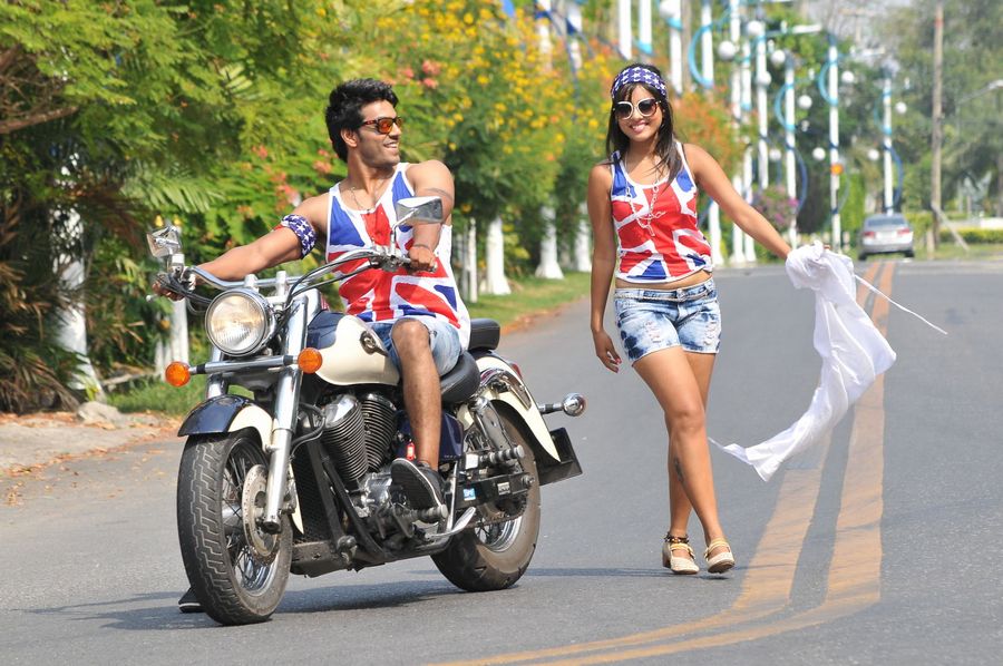 Chandrulo Unde Kundelu Moive Stills