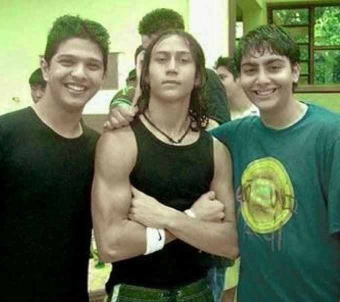 Childhood Photos Of Tiger Shroff