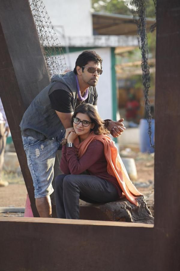 Chiyaan Vikram 10 Endrathukulla Movie Stills