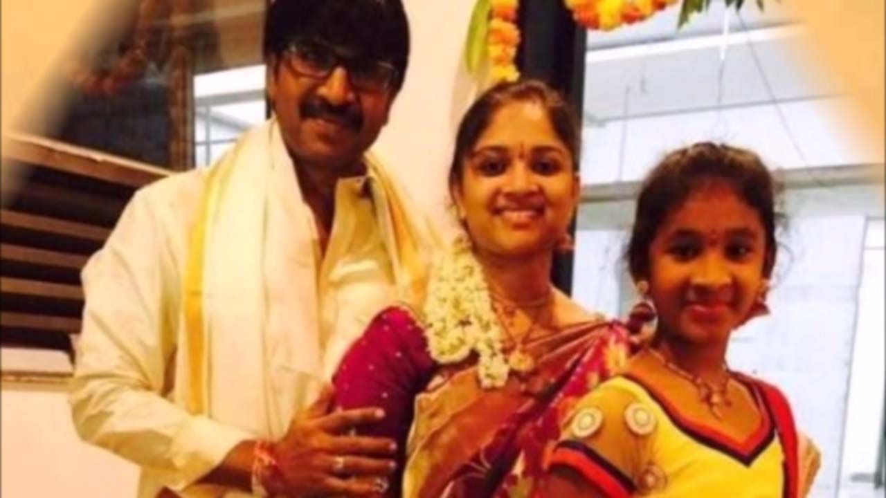 Comedian Srinivas Reddy Family Photos