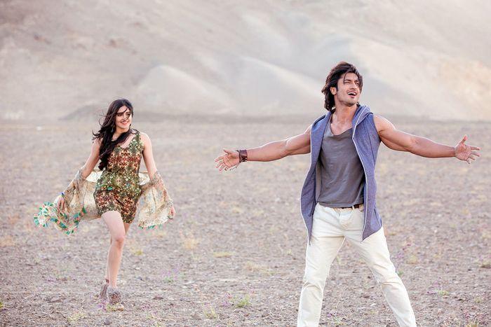 Commando2 Movie Latest Stills
