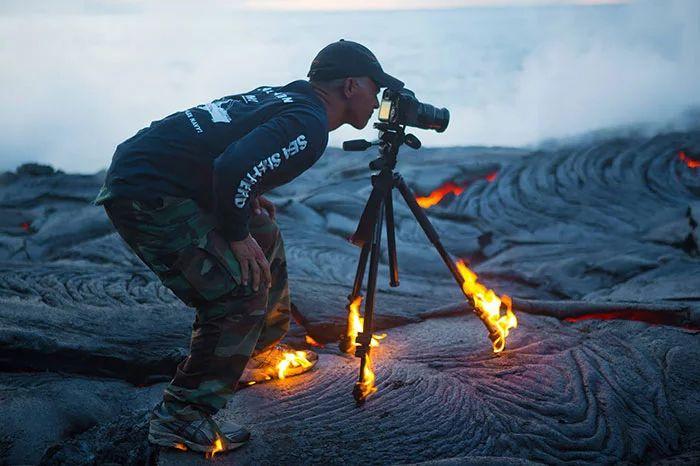 Crazy Photos Of Mad Photographers Who Will Do Anything For The Perfect Shot