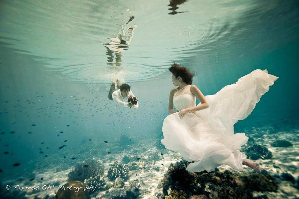 Crazy Underwater Pre-Wedding Shoot Photos that'll leave you Short of Breath