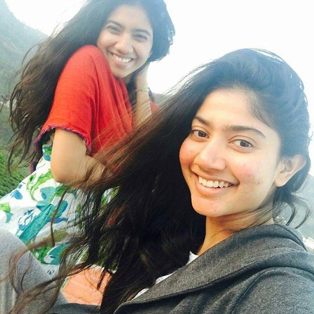 Cute Actress Sai Pallavi Never Seen Photos Collections!