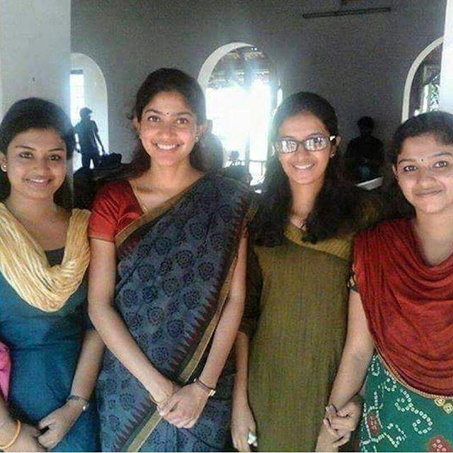 Cute Actress Sai Pallavi Never Seen Photos Collections!