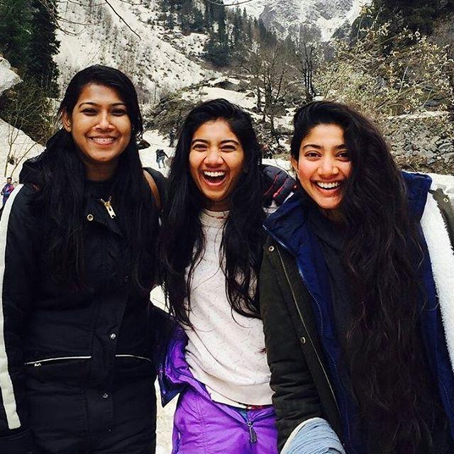 Cute Actress Sai Pallavi Never Seen Photos Collections!