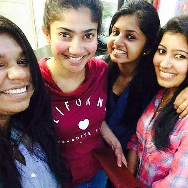 Cute Actress Sai Pallavi Never Seen Photos Collections!