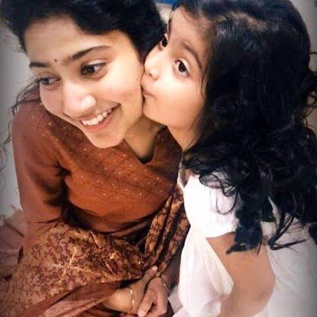 Cute Actress Sai Pallavi Never Seen Photos Collections!