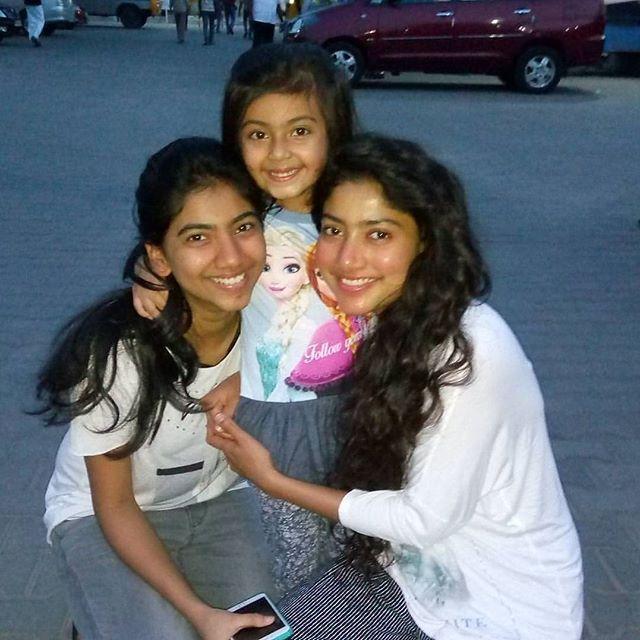 Cute Actress Sai Pallavi Never Seen Photos Collections!