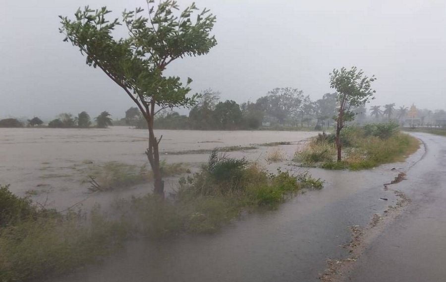 Cyclone Titli Effect on Andhrapradesh Photos